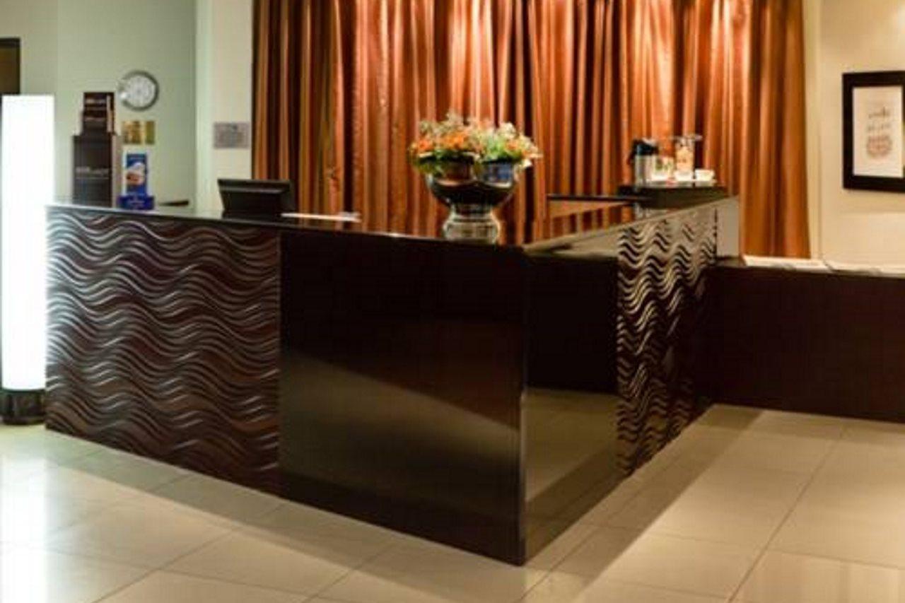 The Oasis Hotel Upington Bagian luar foto