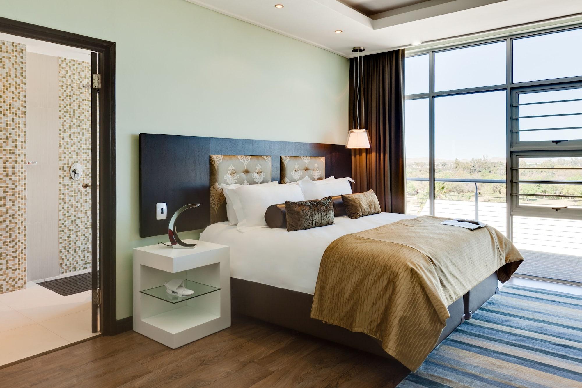 The Oasis Hotel Upington Bagian luar foto