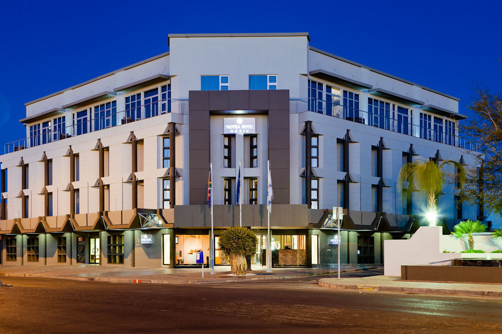 The Oasis Hotel Upington Bagian luar foto